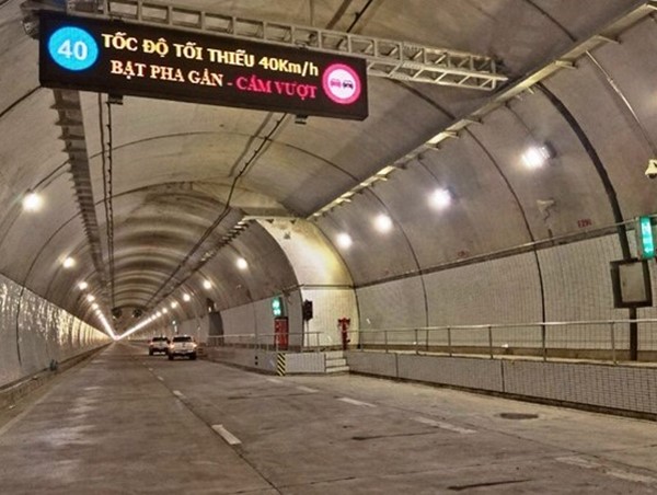 Hầm Hải Vân 2 tiếp tục mở cửa cho phương tiện lưu thông