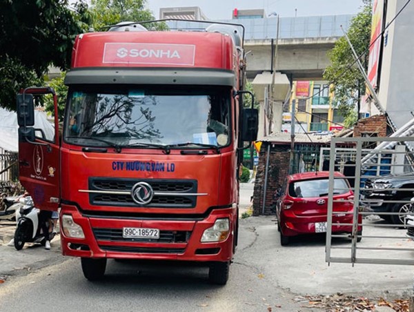 Một tài xế Thái Nguyên bị phạt 17 triệu đồng vì lỗi lùi xe trên cao tốc