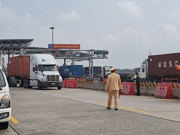 Hải Phòng tạm dừng chốt kiểm soát tại các cửa ngõ ra vào