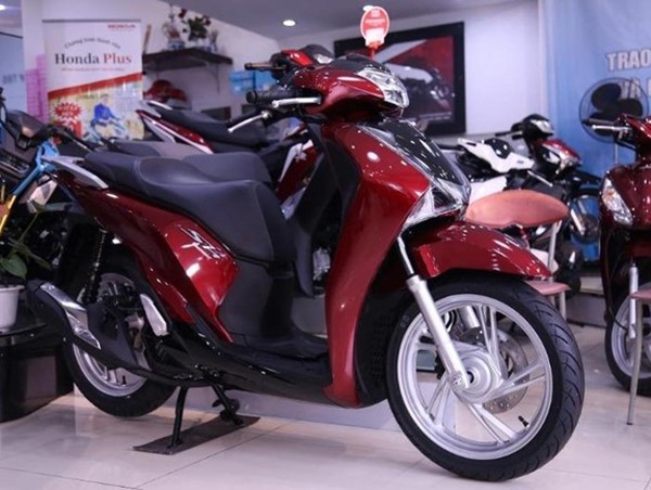 Giá xe máy giảm sâu sau Tết