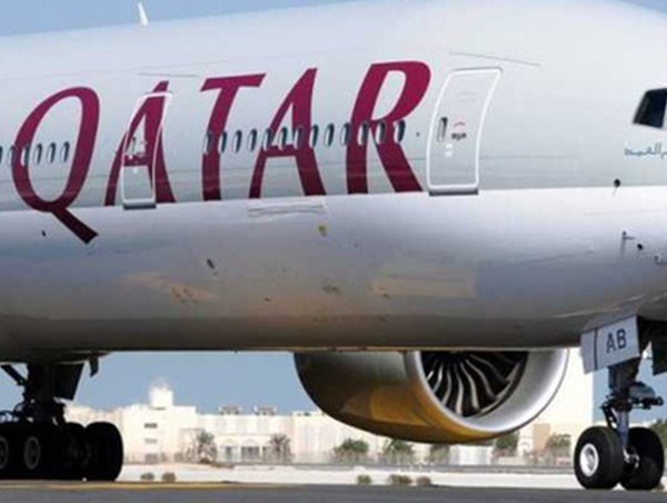 Phi công không làm chủ được tốc độ khi lái tàu bay lăn vào khu vực đỗ