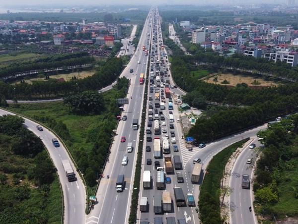 Hãy sớm “giải cứu cầu Thanh Trì”