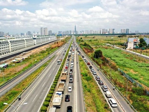 Đề xuất chi 36.000 tỷ đồng làm cao tốc TP Hồ Chí Minh - Thủ Dầu Một - Chơn Thành