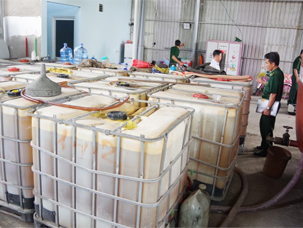 Khủng khiếp xăng giả, xăng lậu