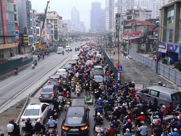 Đề xuất bịt lối mở ngăn phương tiện đi ngược chiều tại khu vực thi công hầm chui 