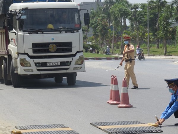 Hoài Đức xóa nhiều điểm nóng giao thông