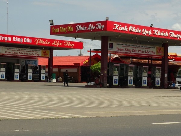 Khám xét trạm xăng dầu Phúc Lộc Thọ ở Bình Phước vì liên quan đến vụ án 200 triệu lít xăng giả