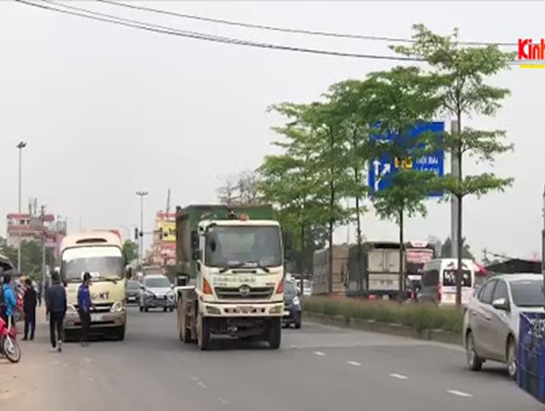 Sóc Sơn: Nhếch nhác nút giao Quốc lộ 2 với cao tốc Nội Bài - Lào Cai