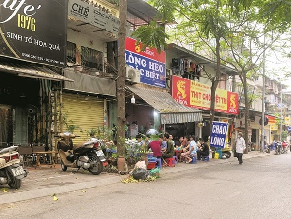 Bất cập từ tổ chức không gian vỉa hè