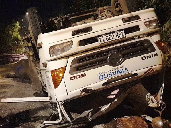 Tai nạn giao thông mới nhất hôm nay 3/4: 2 nữ sinh tử vong trên đèo Bảo Lộc