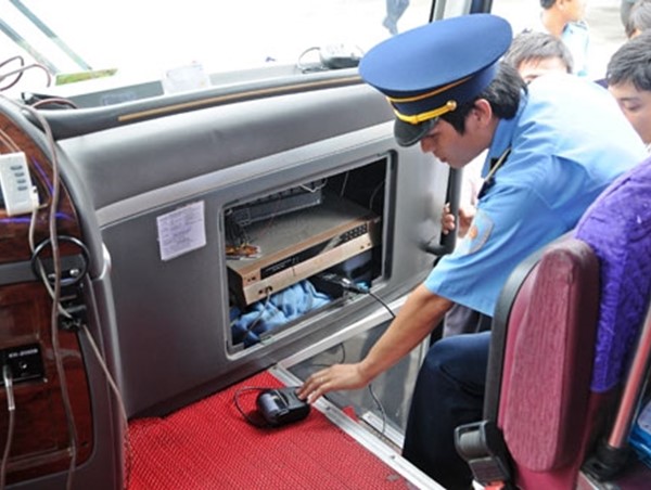 Yêu cầu đẩy nhanh tiến độ lắp camera giám sát trên xe khách