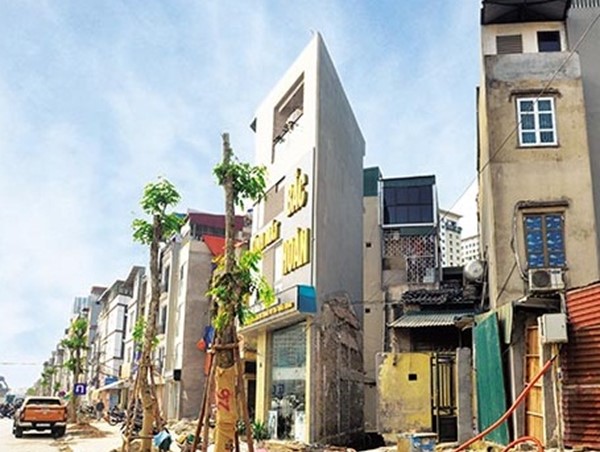 Xử lý nhà siêu mỏng, siêu méo: Giải pháp nào triệt để?