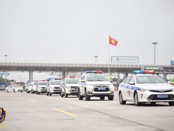 Hơn 600 lái xe vi phạm nồng độ cồn bị xử phạt trong ngày đầu thực hiện cao điểm đảm bảo an toàn dịp nghỉ lễ