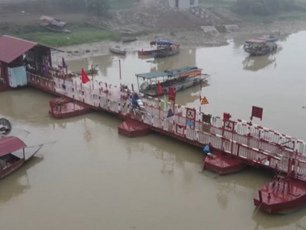 Làm rõ nghi vấn cầu phao dân sinh bị “khống tuổi” tại huyện Sóc Sơn