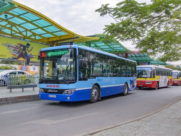 Xe buýt sẵn sàng kế hoạch phục vụ dịp Giỗ Tổ Hùng Vương, 30/4 - 1/5 