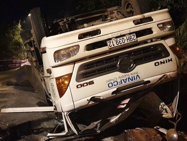 Tai nạn giao thông tháng 4/2021 giảm cả 3 tiêu chí