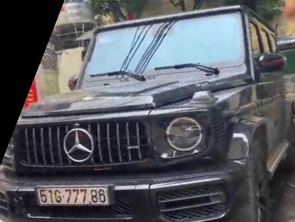 Hà Nội: Phát hiện siêu xe Mercedes G63 mang biển số giả