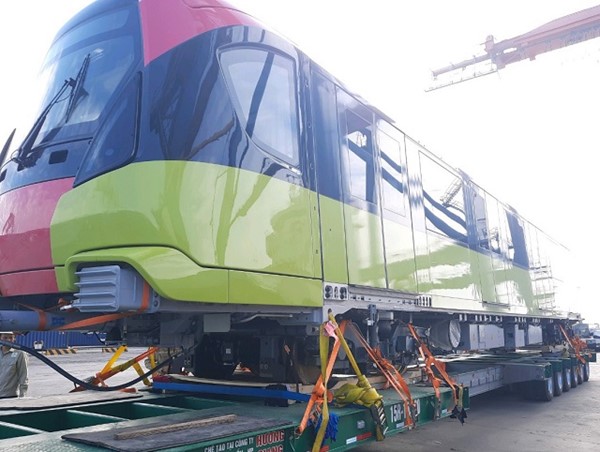 Đoàn tàu metro thứ tư đường sắt Nhổn - Ga Hà Nội đã về đến Việt Nam