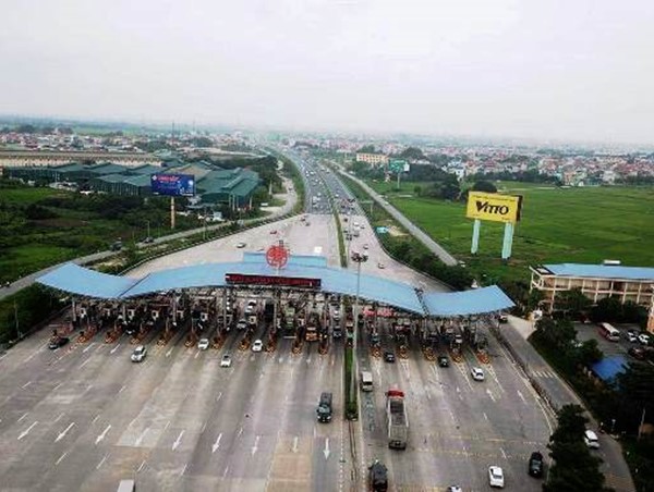 Các cửa ngõ Hà Nội và TP Hồ Chí Minh bớt ùn tắc trong ngày cuối kỳ nghỉ lễ