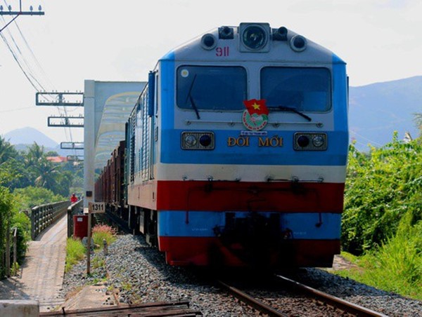 Đường sắt điều chỉnh lịch chạy tàu trên tuyến Bắc - Nam