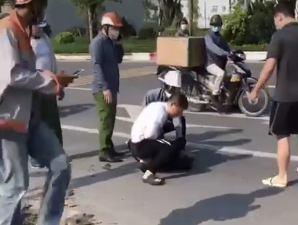 Nam thanh niên chia sẻ về việc giúp tài xế taxi bắt cướp ở Khu đô thị Thanh Hà