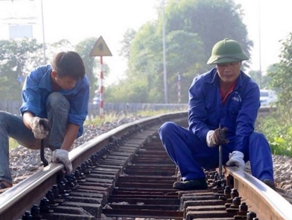 Bộ Giao thông Vận tải ký hợp đồng bảo trì năm 2021 với Tổng Công ty Đường sắt