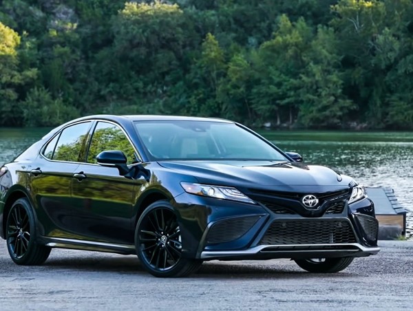 Giá xe ô tô Toyota tháng 5/2021: Thấp nhất 352 triệu đồng