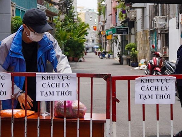 TP Hồ Chí Minh giãn cách xã hội theo Chỉ thị 15 từ 0 giờ ngày 31/5 phòng dịch Covid-19