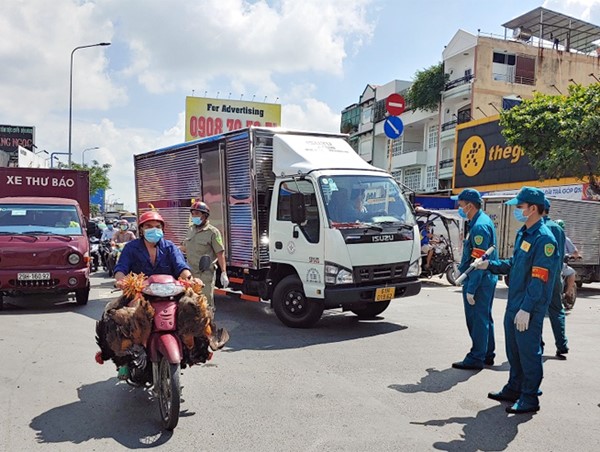 TP Hồ Chí Minh tạm dừng hoạt động các chốt kiểm soát phòng, chống dịch Covid-19