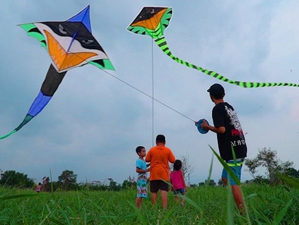 Thả diều - ẩn họa đe dọa an toàn bay