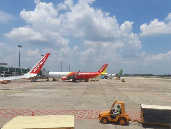 Phú Quốc đề xuất tạm ngưng các chuyến bay đến ''đảo ngọc''