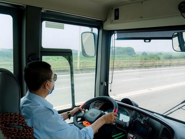 Đề xuất lùi thời hạn xử phạt xe kinh doanh không lắp camera: Lợi bất cập hại