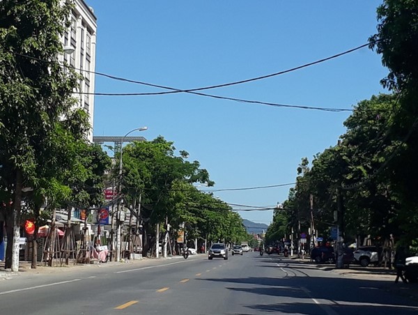 TP Vinh ngày đầu thực hiện cách ly xã hội theo Chỉ thị 16