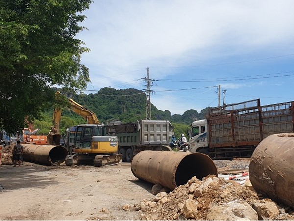 Thi công đường ngoại thành: Quản lý lơi là, nhà thầu cẩu thả