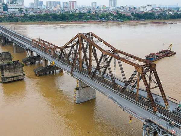 Cầu Long Biên cần được công nhận là di sản đô thị