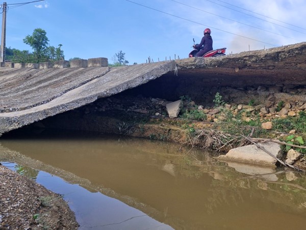 Nghệ An: nỗi lo an toàn giao thông khi cận kề mùa mưa lũ