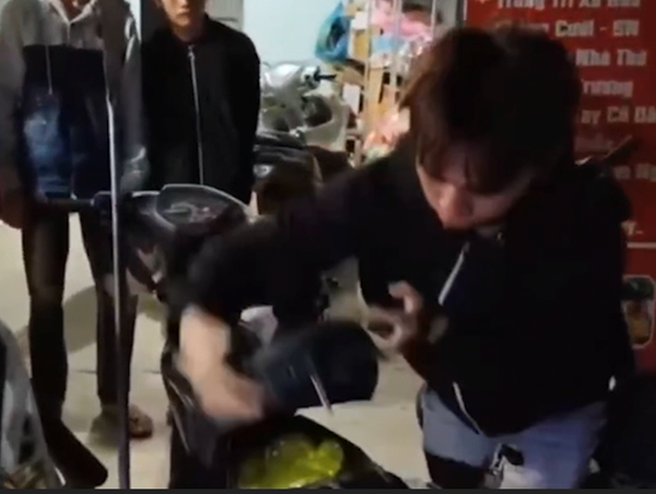 Xử lý nhóm ‘quái xế’ mang theo hung khí, lạng lách đánh võng ở Hà Tĩnh