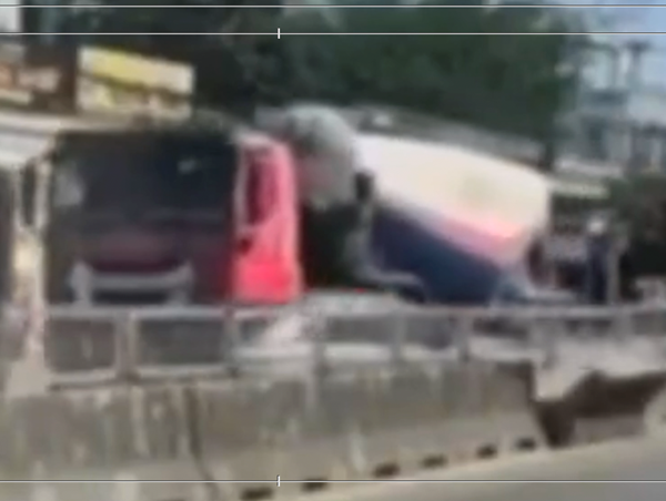 Xe bồn hất tung ô tô 4 chỗ trên quốc lộ 1