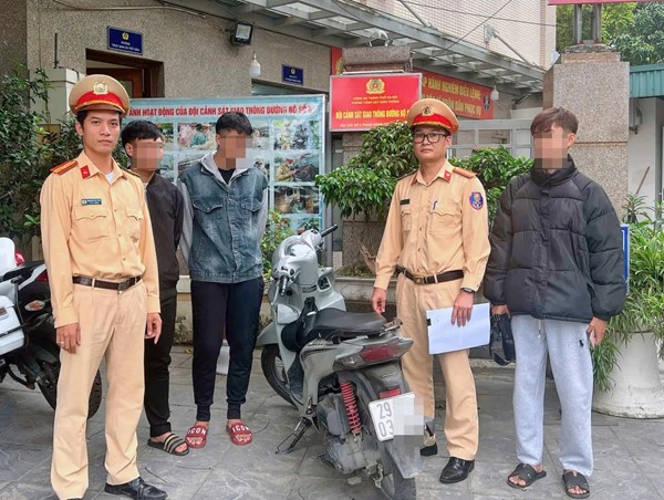 Nâng cao hiệu quả quản lý giao thông bằng mạng lưới giám sát cộng đồng