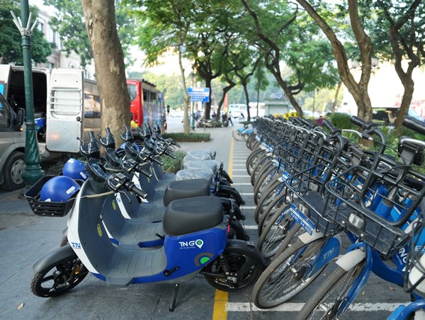 Hà Nội đưa xe điện hai bánh công cộng vào hoạt động