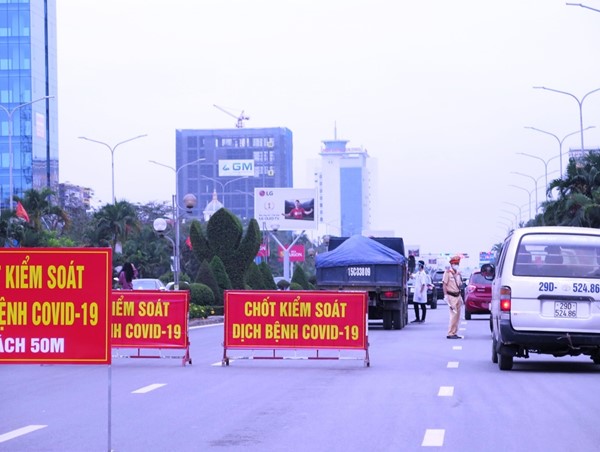 Hải Phòng tạm dừng cấp giấy xác nhận xe ra vào thành phố để tránh “vỡ trận”