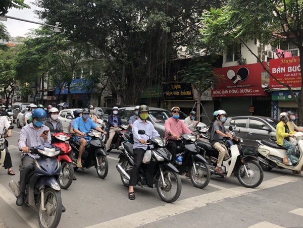 Chủ tịch UBND TP Nguyễn Đức Chung: Hà Nội nới lỏng hoạt động kinh tế từ 0h ngày 23/4