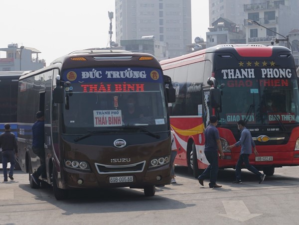 Xe khách tuyến cố định được phép hoạt động 100% công suất