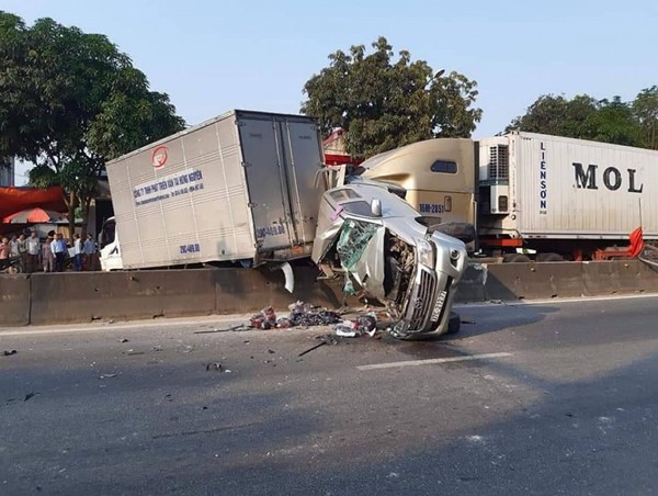 Ngày nghỉ lễ thứ ba: 46 người thương vong do tai nạn giao thông