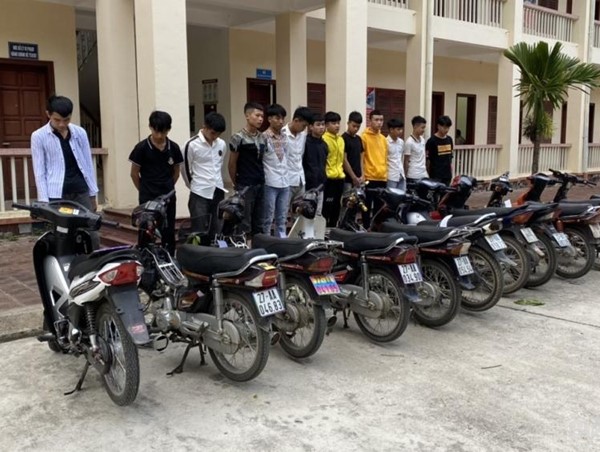 Điện Biên: Xử phạt nhóm bốc đầu xe máy, quay video đăng lên mạng câu view