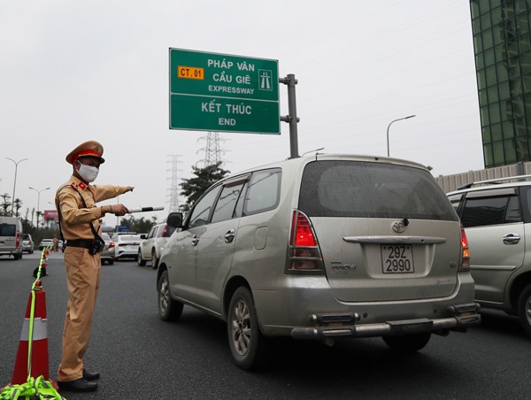 Ngày thứ hai tổng kiểm soát, gần 800 “ma men” bị CSGT xử lý