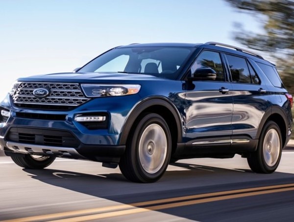 Giá xe ôtô hôm nay 24/5: Ford Explorer giảm 45 triệu đồng