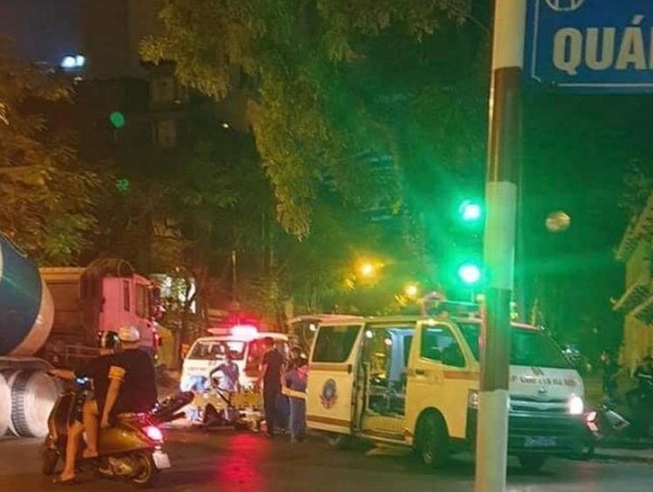 Sau khi đâm cô gái trẻ nguy kịch, đoàn xe máy tốc độ cao lại gây tai nạn