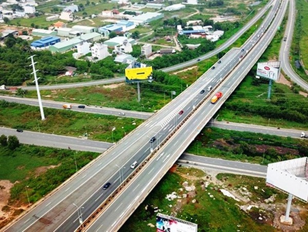 Cao tốc Bắc - Nam: Còn dư địa khai thác tiềm lực kinh tế tư nhân