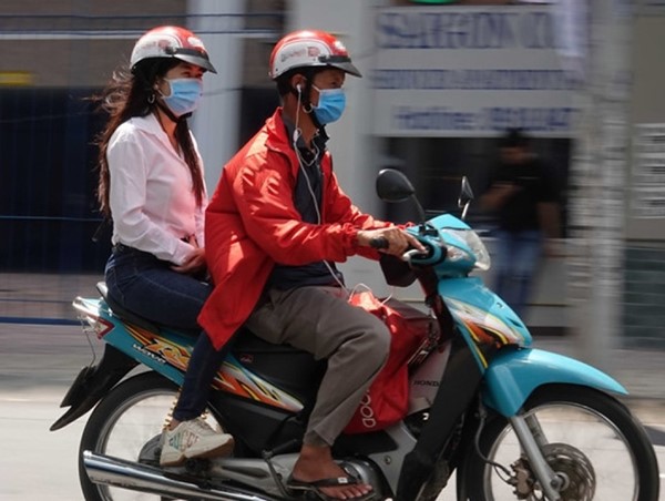 Mức xử phạt lỗi đeo tai nghe khi lái xe